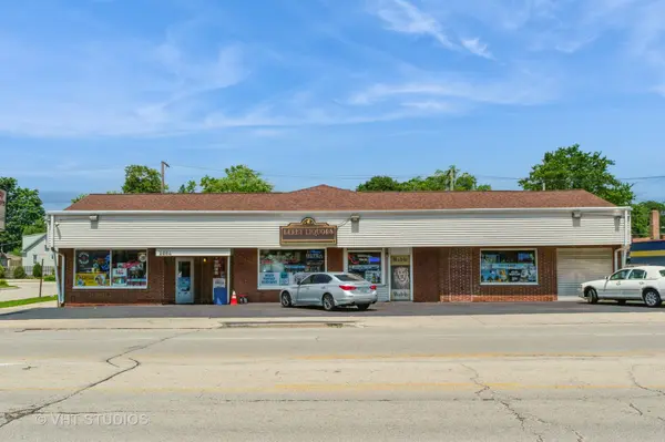 2864 Washington ST, Waukegan, IL 60085