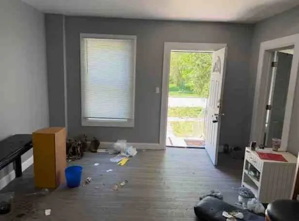 1617 Grove AVE, North Chicago, IL 60064
