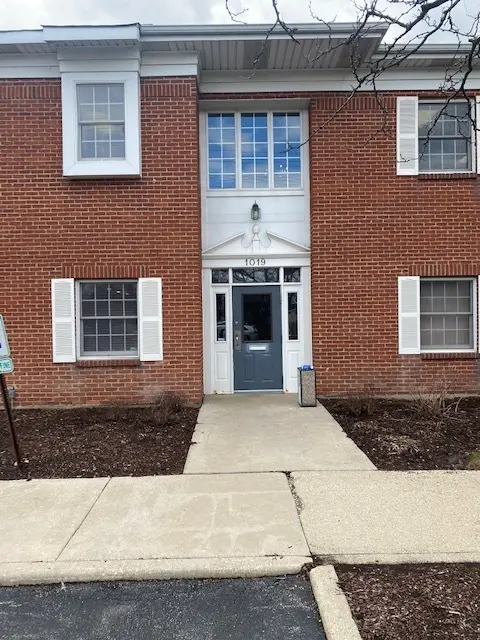 1025 W Wise RD #6A, Schaumburg, IL 60193