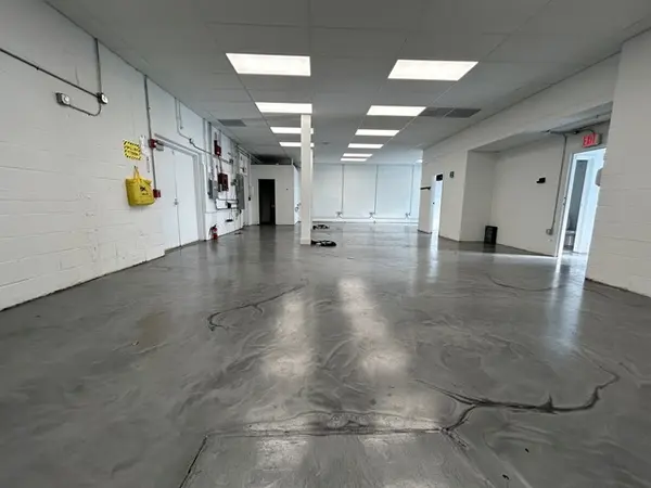 1438 W Fulton ST, Chicago, IL 60607