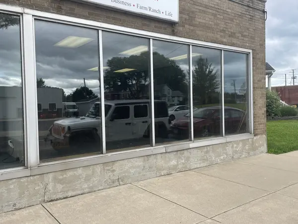 503 E 3rd ST, Sterling, IL 61081