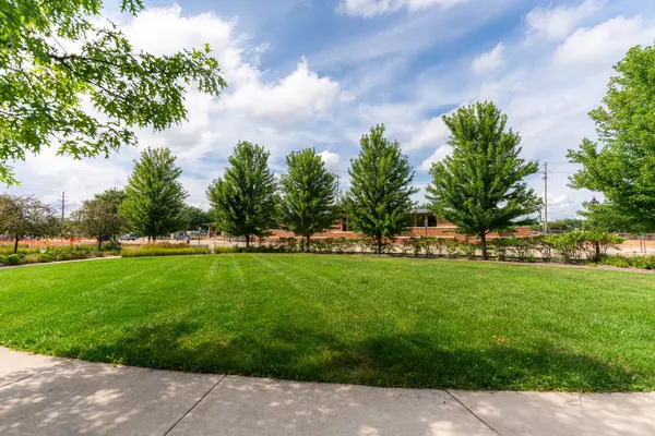 119 E Railroad AVE, Bartlett, IL 60103