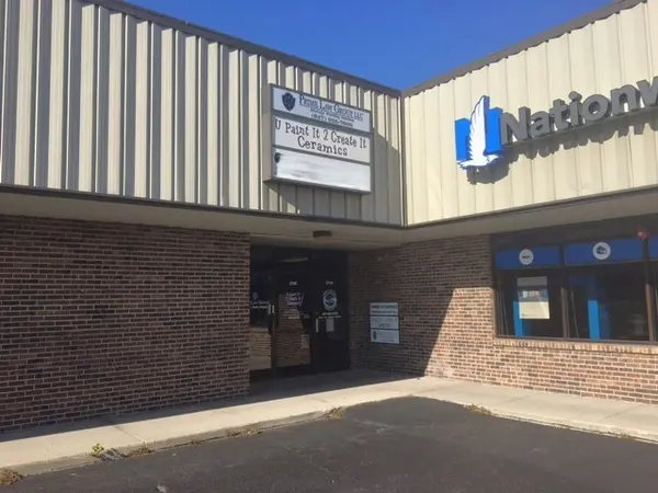 2114 W Algonquin RD, Lake In The Hills, IL 60156