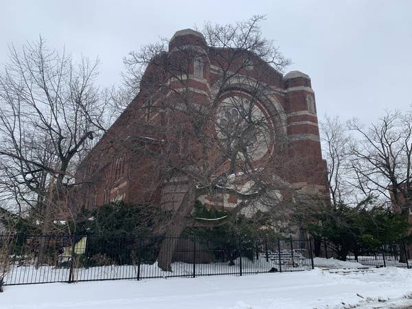 832 N Leclaire AVE, Chicago, IL 60651