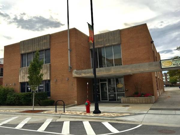 770 Lee ST #201, Des Plaines, IL 60016
