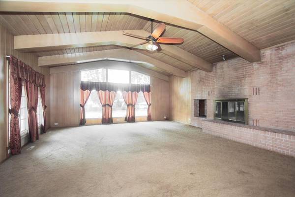 701 W Stearns RD, Bartlett, IL 60103