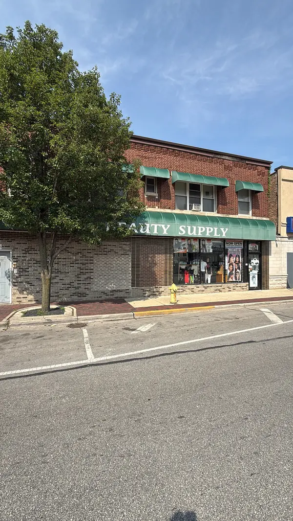 1004 S 5th AVE, Maywood, IL 60153