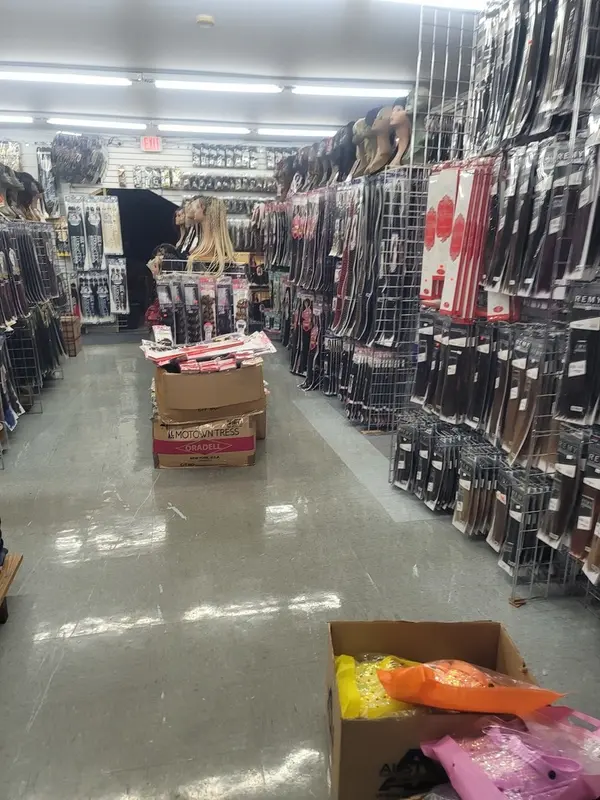 1004 S 5th AVE, Maywood, IL 60153