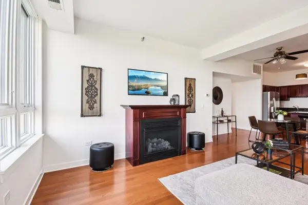6000 N Cicero AVE #410, Chicago, IL 60646