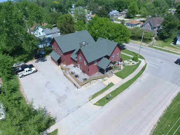 104 W Railroad ST, Marengo, IL 60152