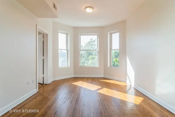 3406 W Walnut ST #1W, Chicago, IL 60624