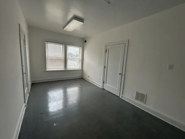 9453 S Ashland AVE #14, Chicago, IL 60620