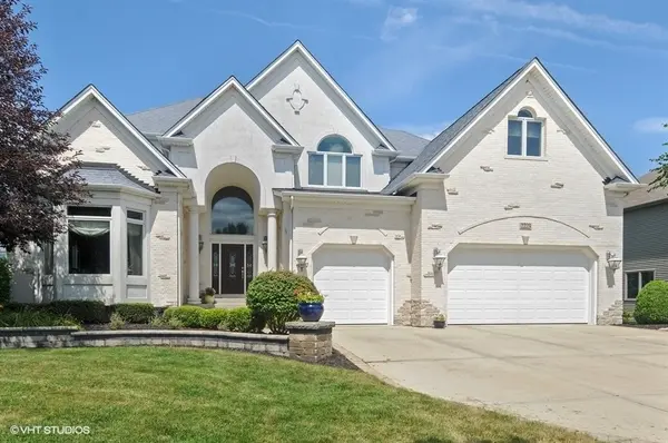 2223 Spartina LN, Naperville, IL 60564