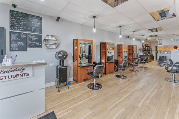 9999 confidential AVE, Palatine, IL 60067