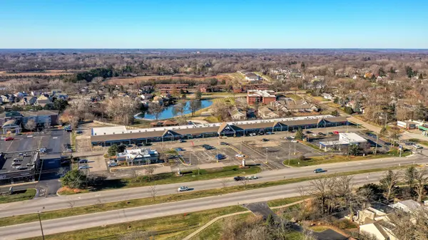 95 S Rand RD, Lake Zurich, IL 60047