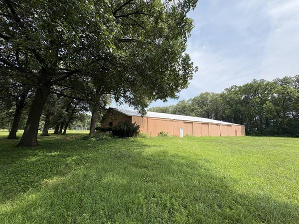 4112 S Youth Camp RD, St. Anne, IL 60964