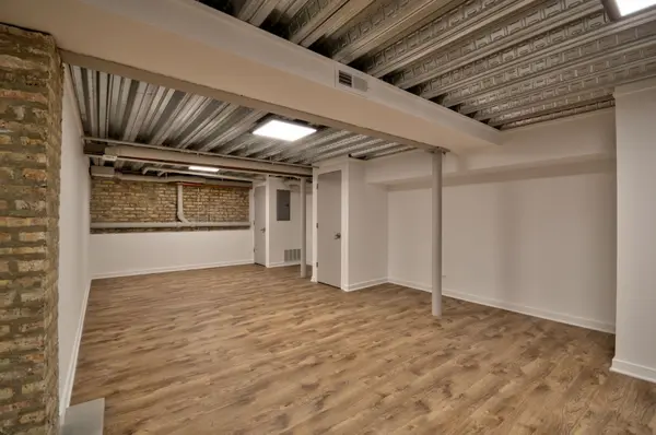 3404 N Sheffield AVE #A, Chicago, IL 60613