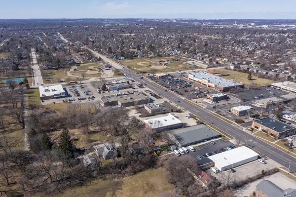 900 Grand AVE, Elgin, IL 60120