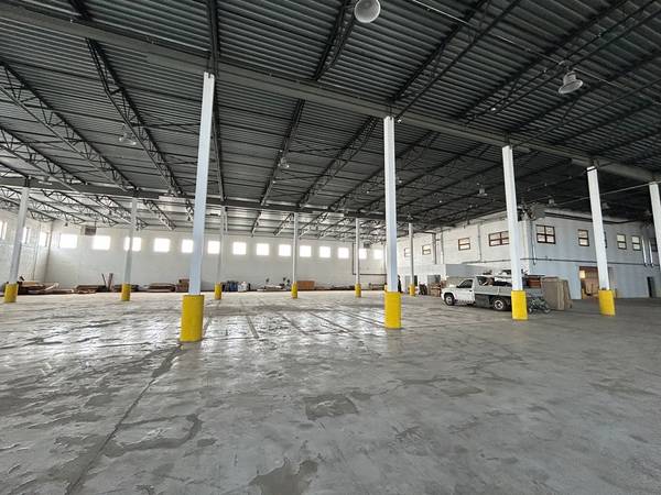 625 N Sacramento BLVD, Chicago, IL 60612