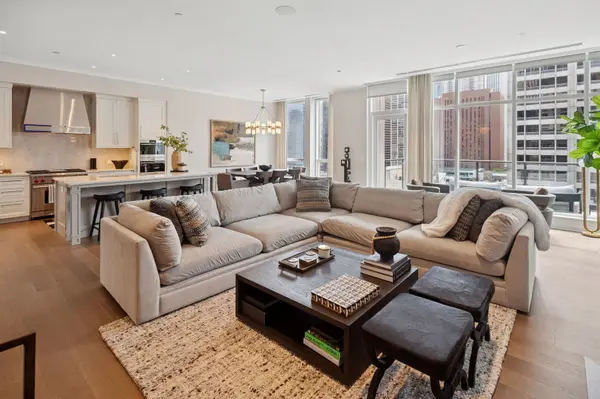 435 N Michigan AVE #1112, Chicago, IL 60611