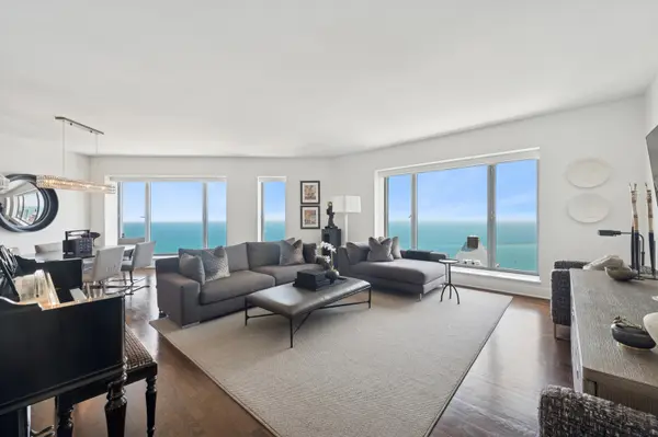 950 N MICHIGAN AVE #3705, Chicago, IL 60611