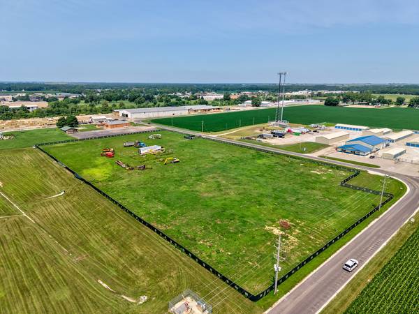 000 E 1725th RD, Streator, IL 61364