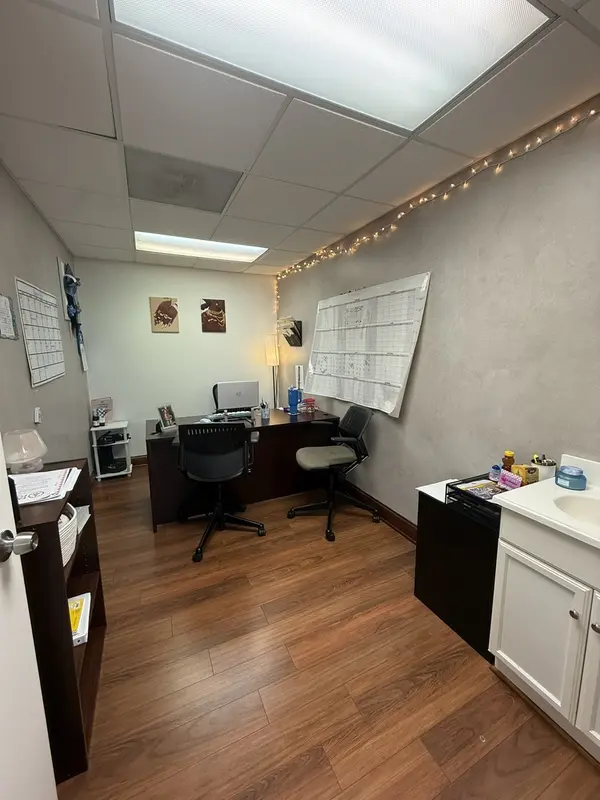 2715 N Central AVE, Chicago, IL 60634
