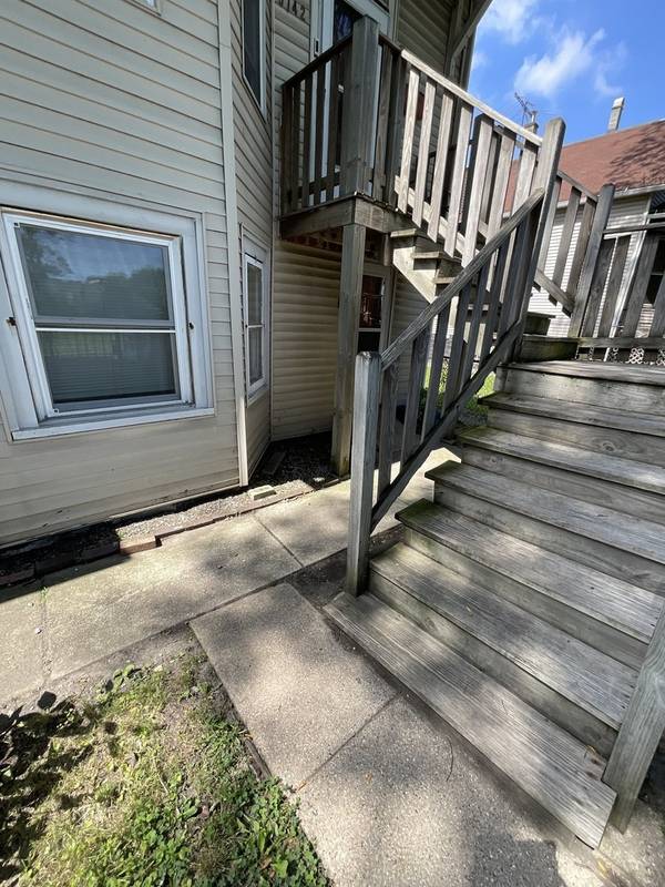 5742 S Marshfield AVE, Chicago, IL 60636