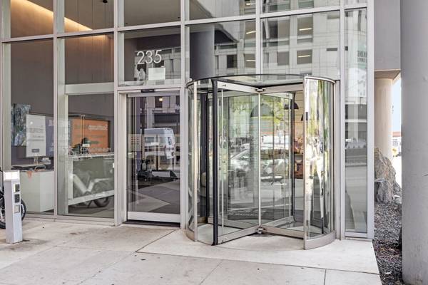 235 W Van Buren ST #1615, Chicago, IL 60607