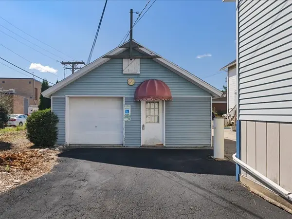 111 W Railroad AVE, Bartlett, IL 60103