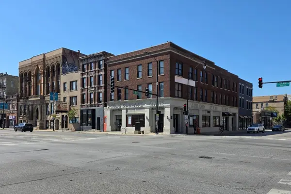 1800 S Ashland AVE, Chicago, IL 60608