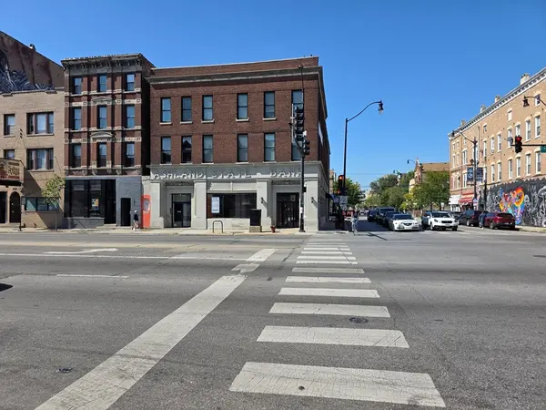 1800 S Ashland AVE, Chicago, IL 60608