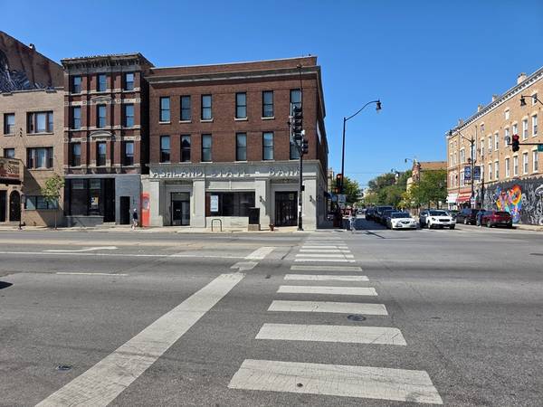 1800 S Ashland AVE, Chicago, IL 60608