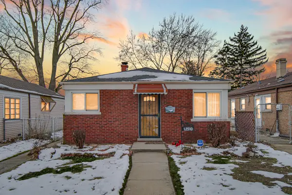 12510 S Elizabeth ST, Calumet Park, IL 60827