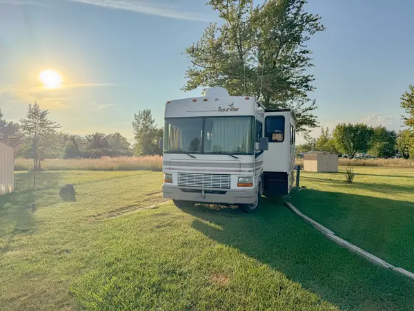 22/70 Woodhaven, Sublette, IL 61367