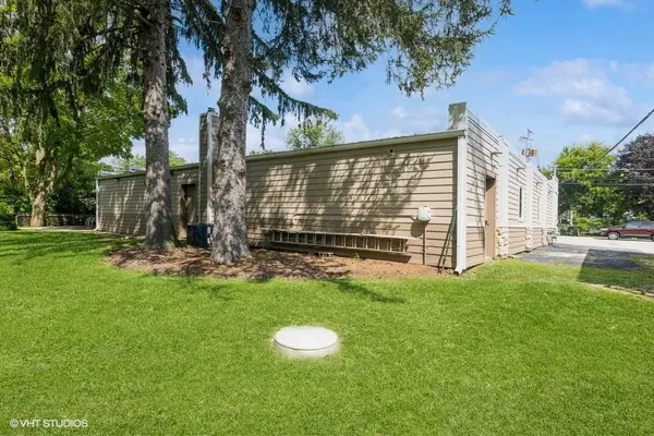 2019-2025 Main Street RD, Spring Grove, IL 60081