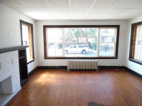 8211 S Morgan ST, Chicago, IL 60620