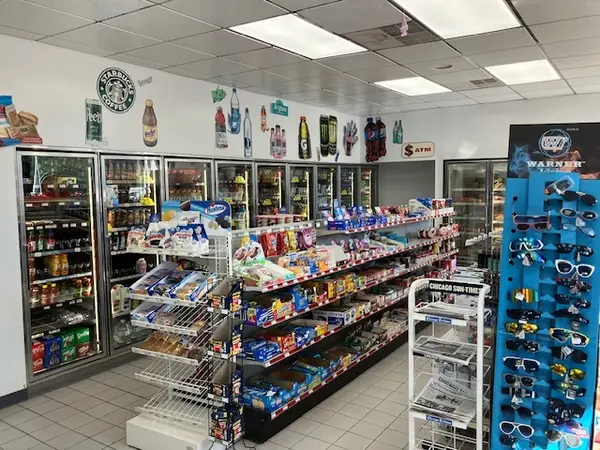 999 N Confidential RD, Confidential, IL 00000