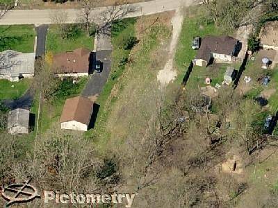 2005 Roberts ST, Wilmington, IL 60481