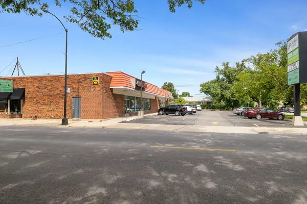 7642 W Touhy AVE, Chicago, IL 60631