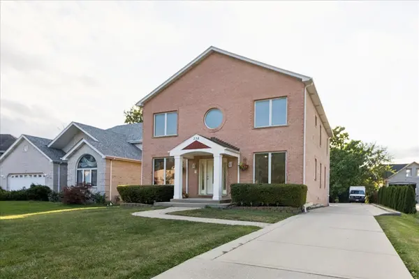 238 HILLCREST AVE, Addison, IL 60101