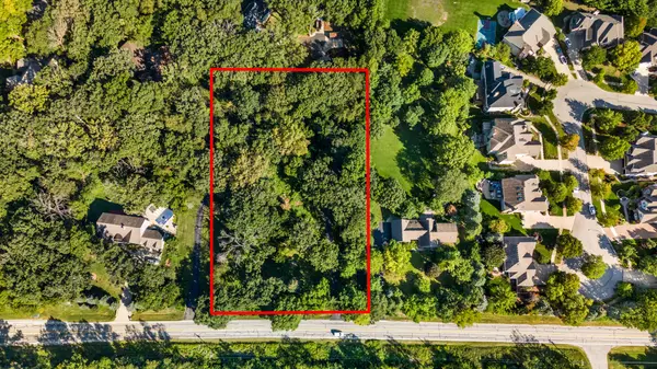 25 W 500 Royce RD, Naperville, IL 60565