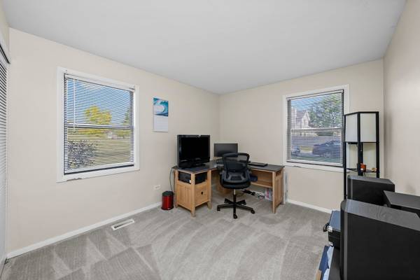 4112 192nd CT #209, Country Club Hills, IL 60478