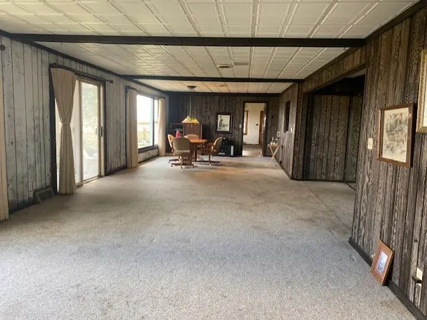 17580 1200 East ST, Wyanet, IL 61379