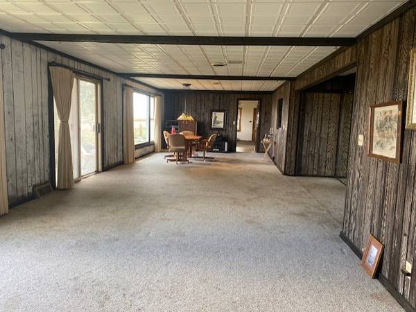 17580 1200 East ST, Wyanet, IL 61379