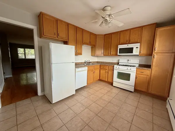 317 S Plum Grove RD #5, Palatine, IL 60067