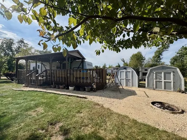 20/12 Woodhaven, Sublette, IL 61367
