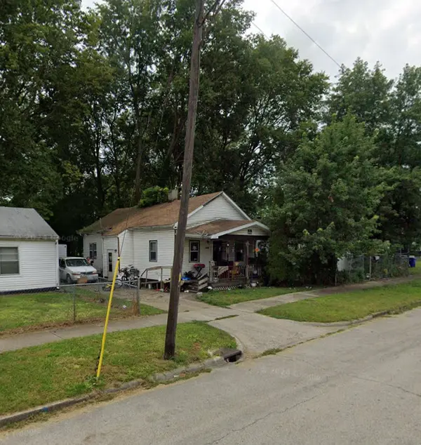 1135 E Locust ST, Decatur, IL 62521