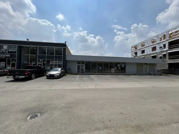 718 W Irving Park RD #718, Bensenville, IL 60106