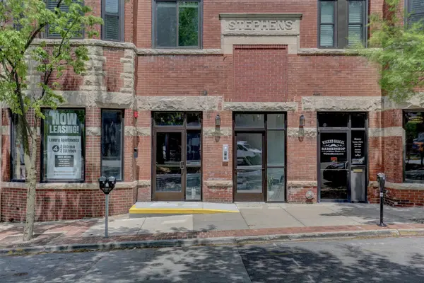 218 W Main ST, Urbana, IL 61801